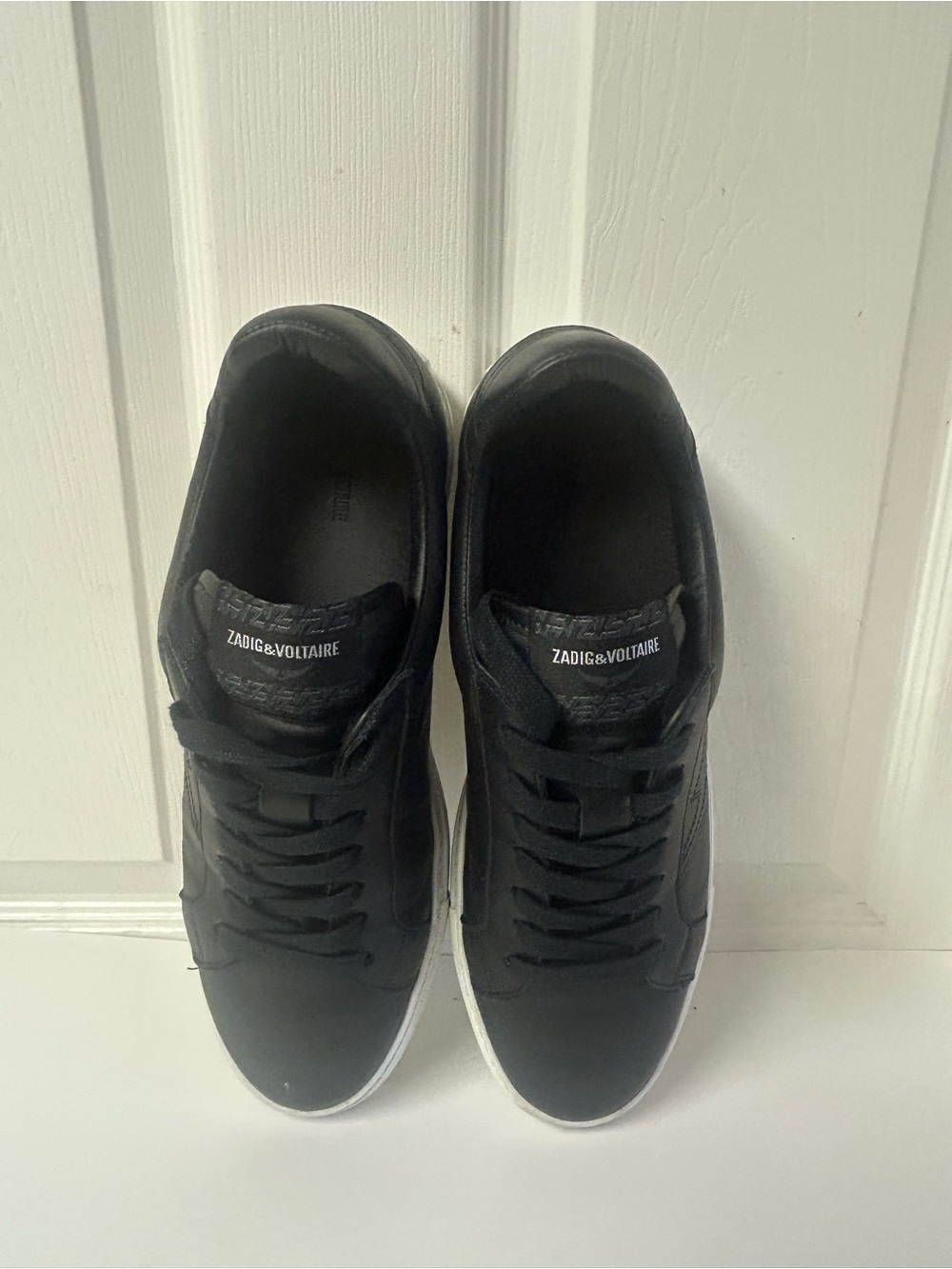 Zadig & Voltaire Black Leather Low-Top Sneakers with White Sole - Picture 10 of 10